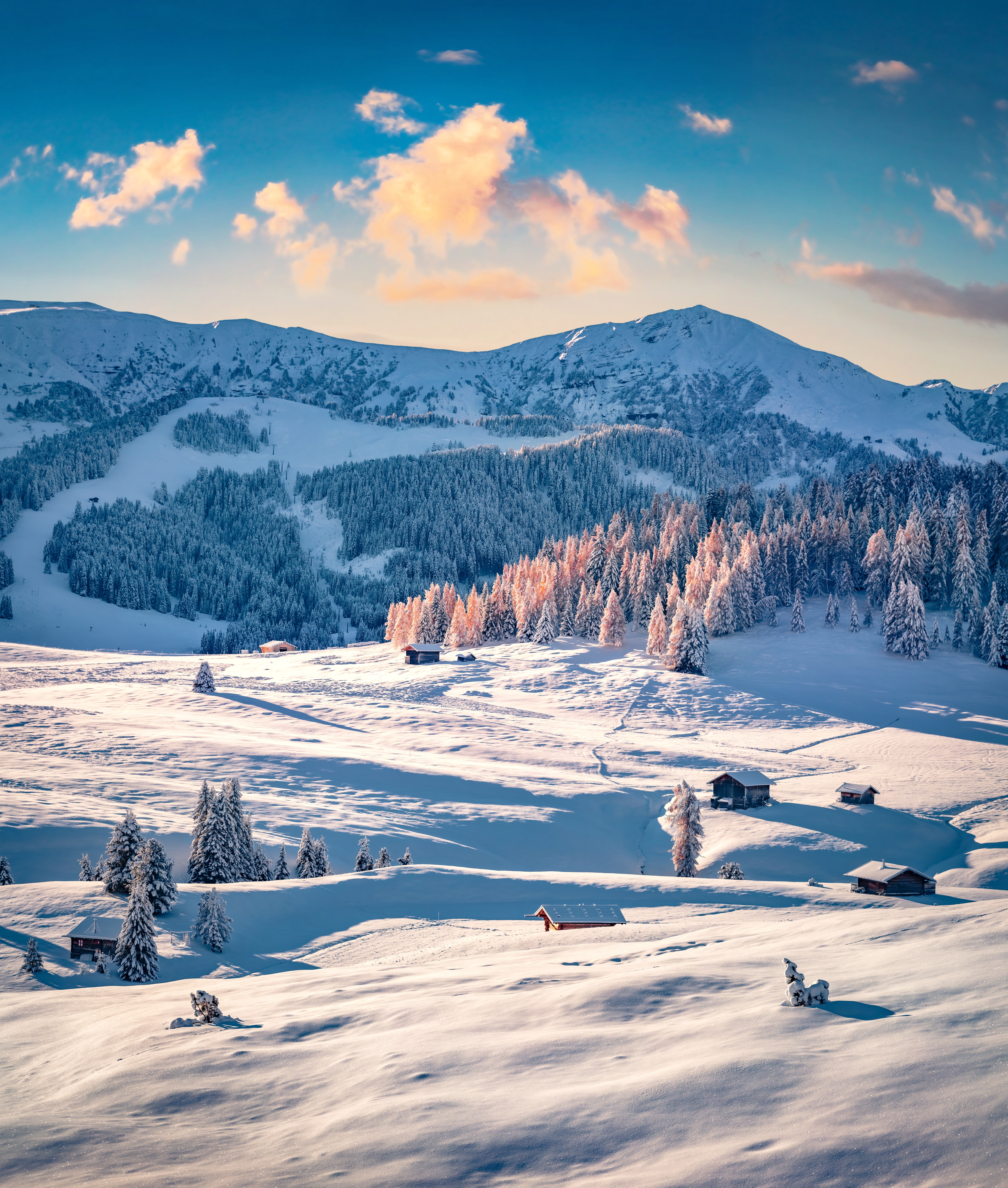 Alpe di Siusi วิวหิมะในโดโลไมท์ อิตาลี