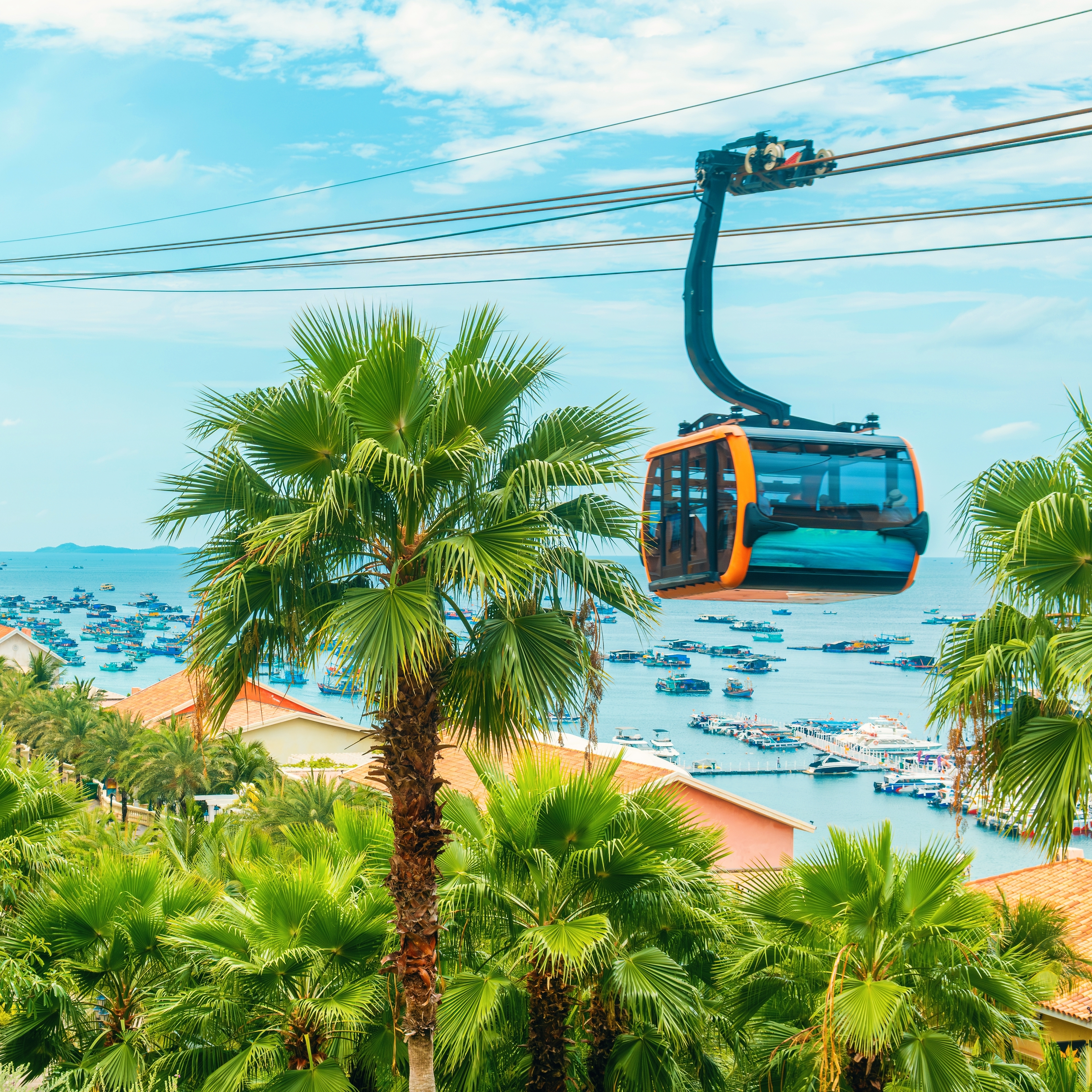 Hon Thom Cable Car ฟูก๊วก กระเช้าลอยฟ้าข้ามทะเล วิวพาโนรามา 360 องศา