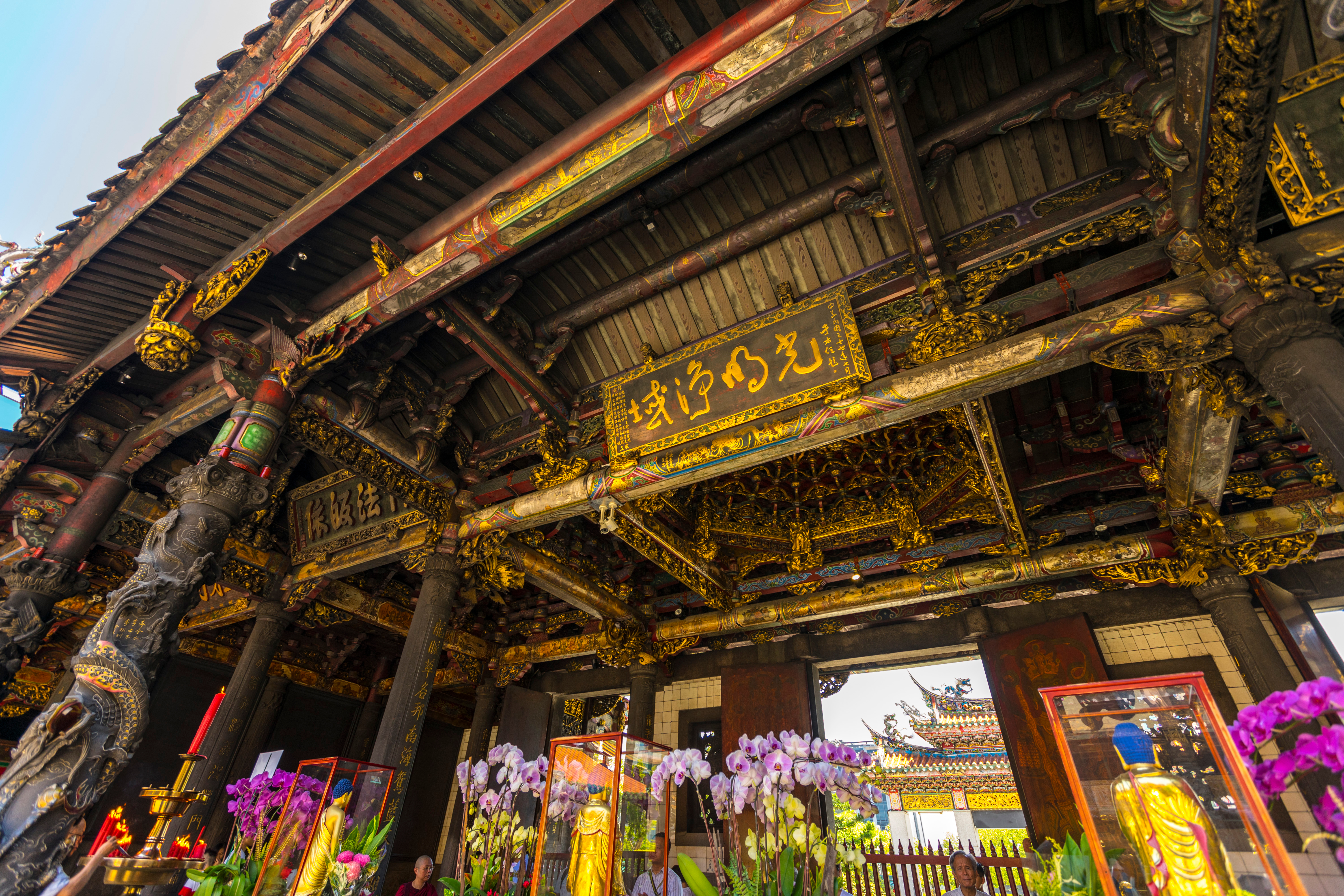 วัดหลงซาน Longshan Temple ไทเป ไต้หวัน วัดเก่าแก่ศักดิ์สิทธิ์และสถาปัตยกรรมจีนโบราณ