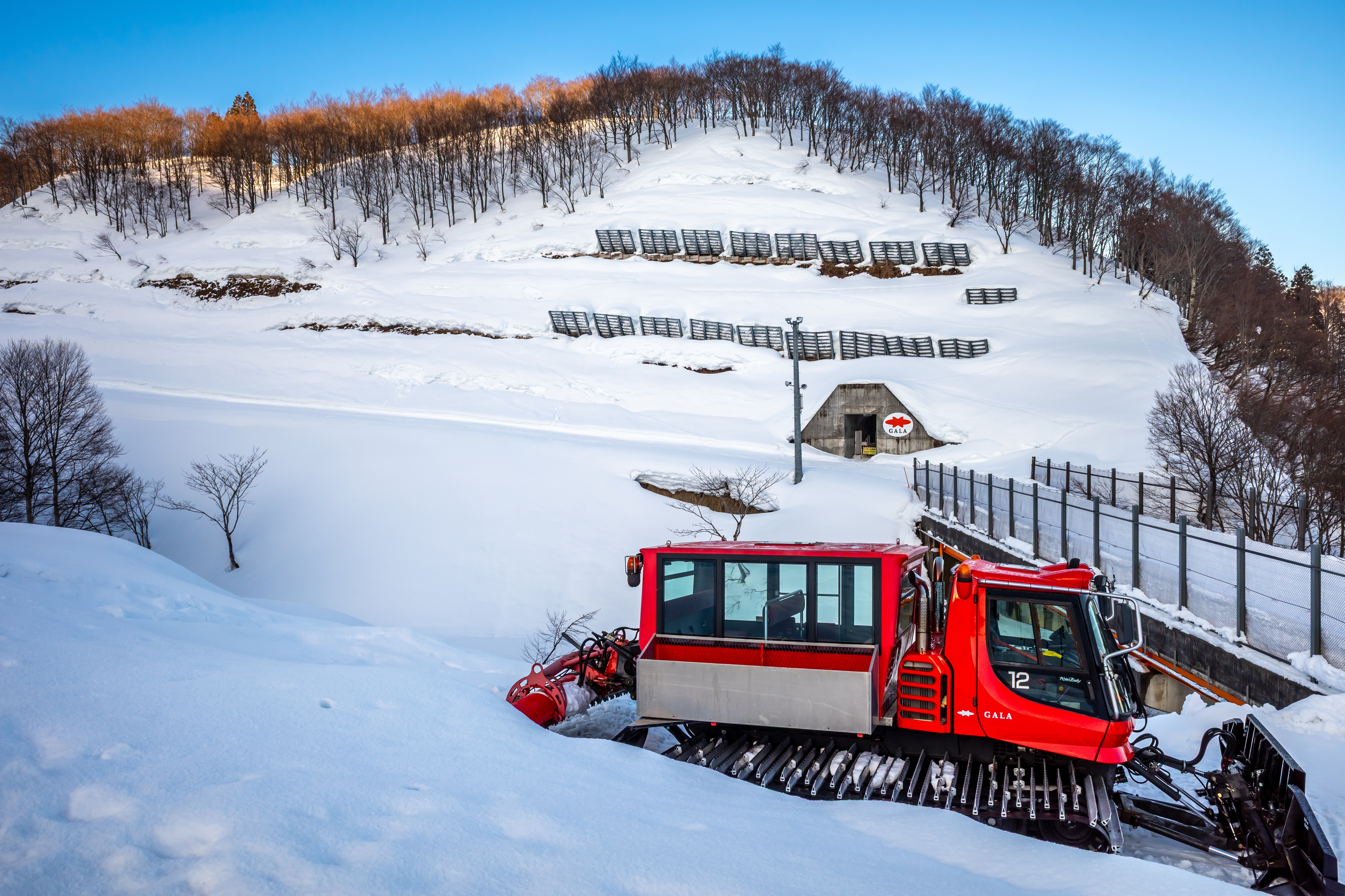 GALA YUZAWA ลานสกีญี่ปุ่น ท่ามกลางหิมะในฤดูหนาว