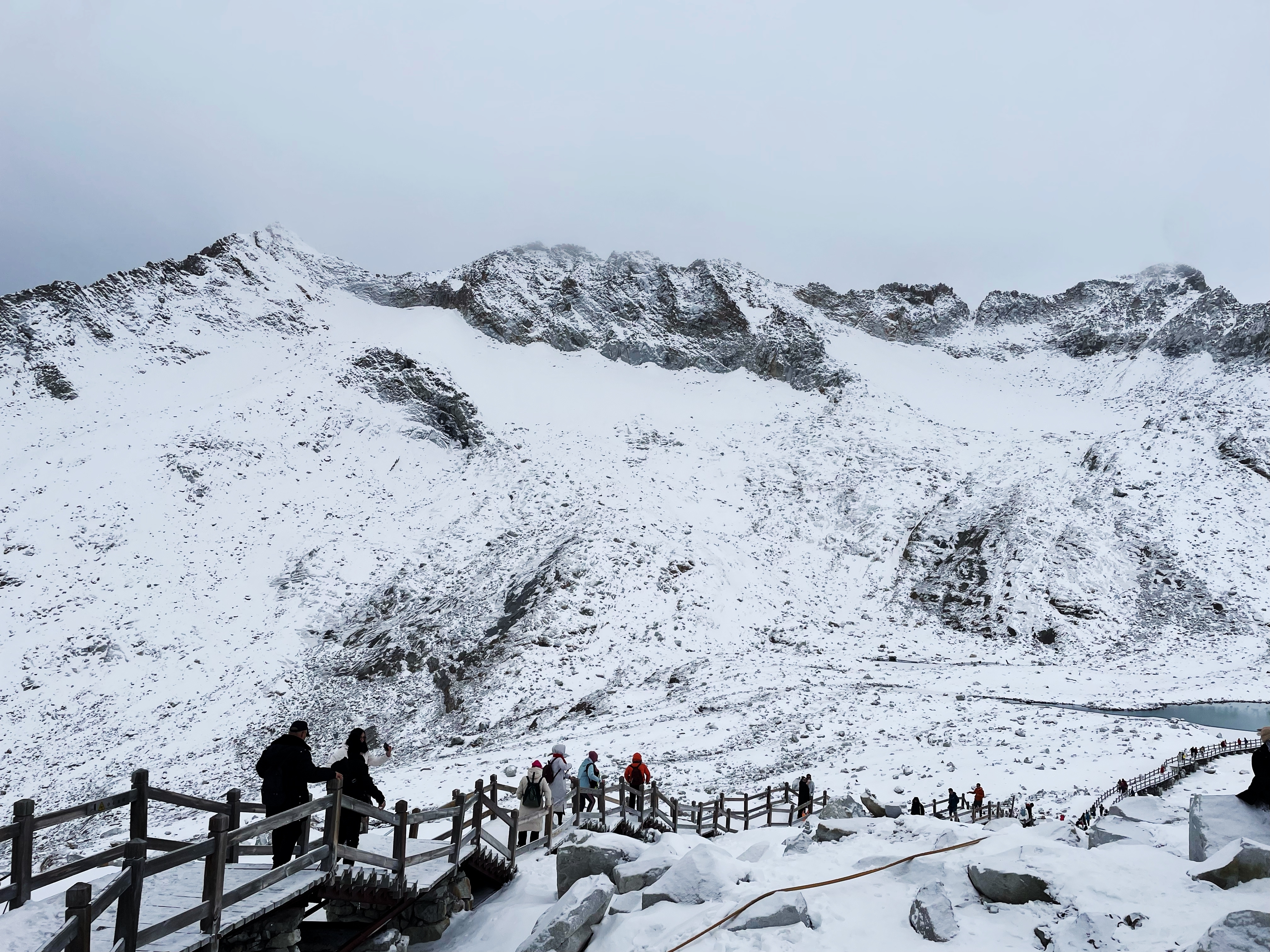 ต๋ากู่ปิงชวน Dagu Glacier ธารน้ำแข็งเสฉวน ประเทศจีน