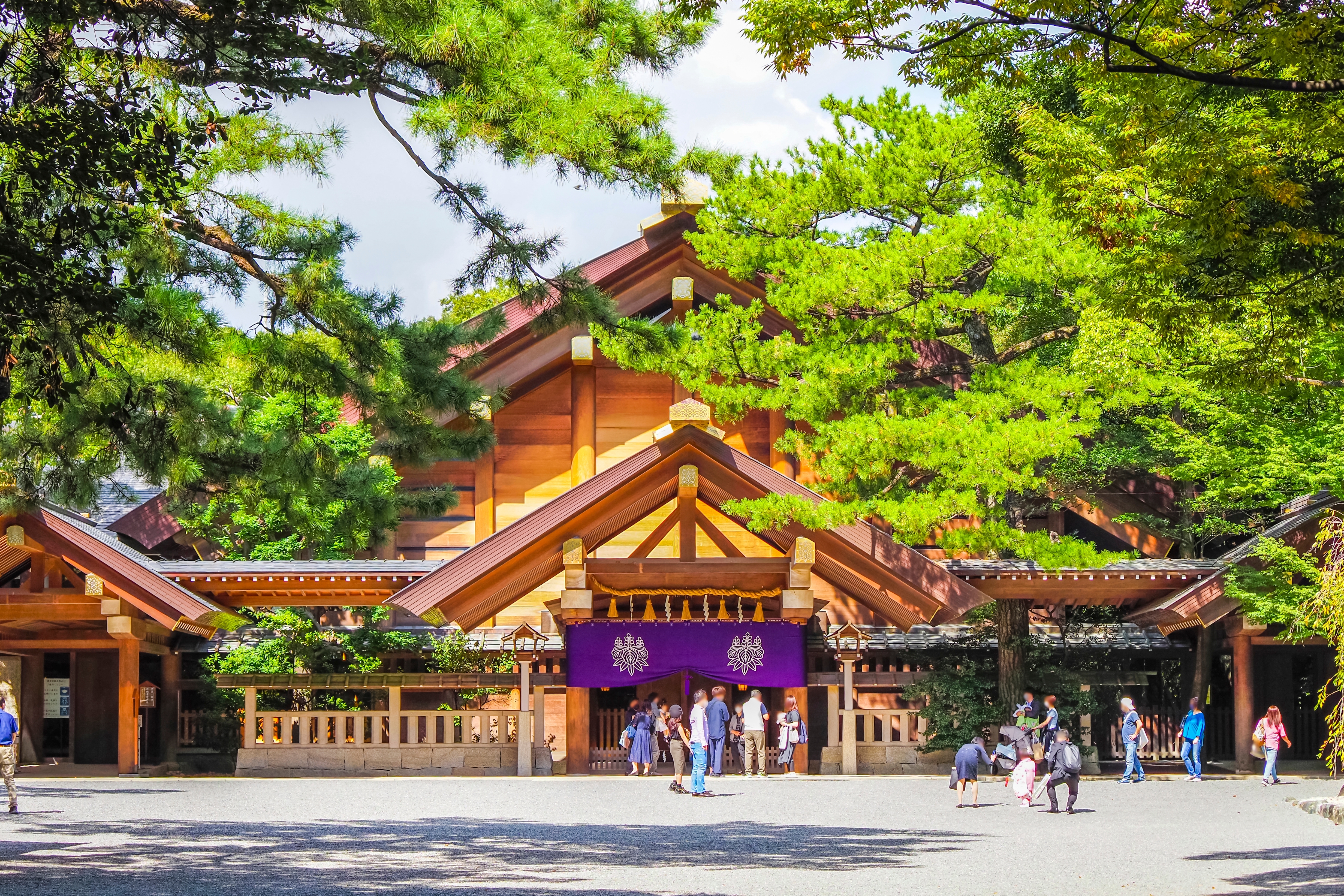 ศาลเจ้าอัตสึตะ Atsuta Shrine ศาลเจ้าอัตสึตะ Atsuta Shrine ศาลเจ้าชินโตเก่าแก่ ร่มรื่นด้วยป่าโบราณ